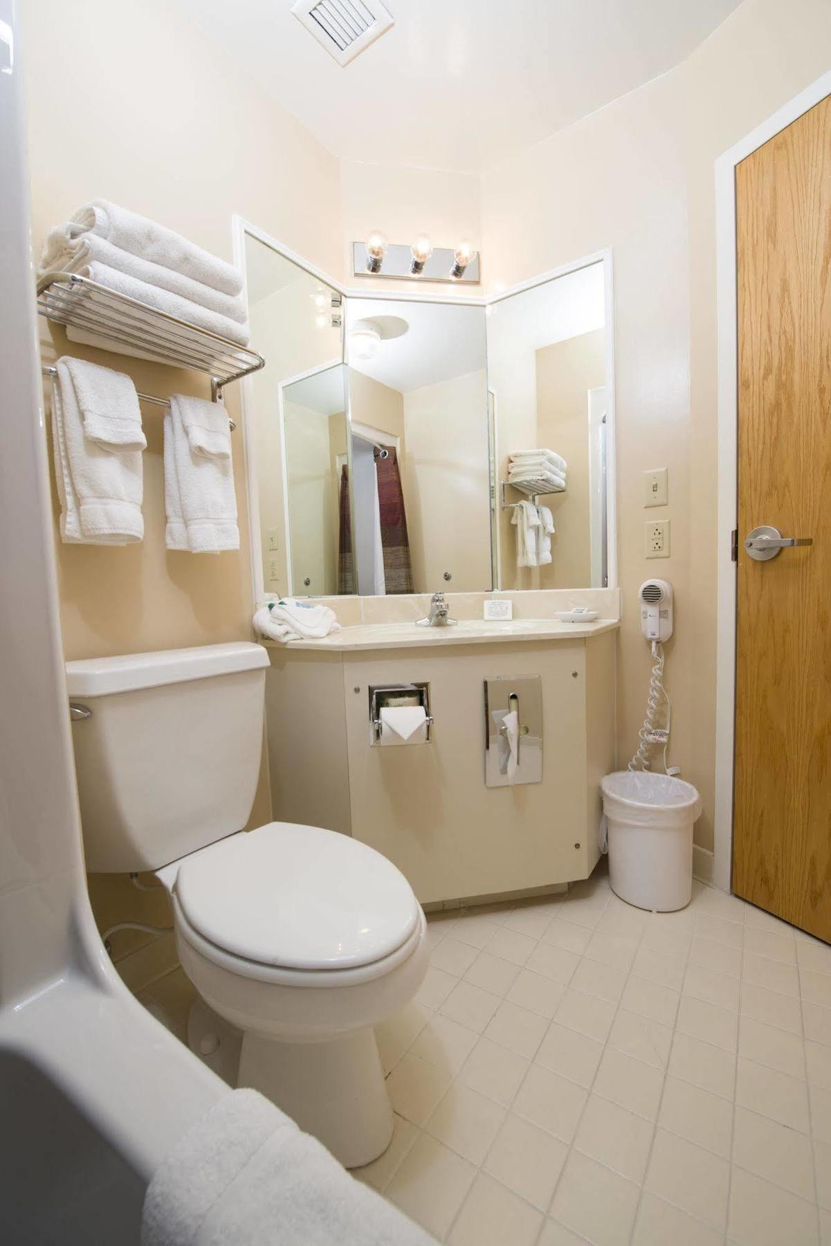 Cumberland Inn Williamsburg Zewnętrze zdjęcie